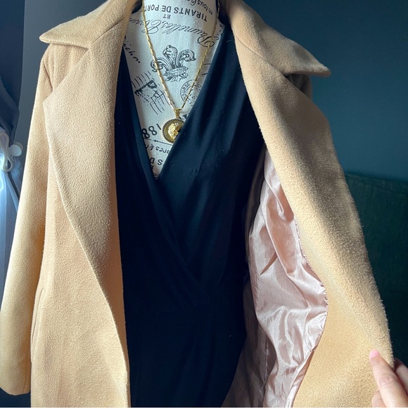 TEA N CUP LARGE TRENCH COAT - Picture 4 of 6